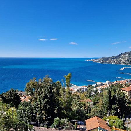 La Finestra Sul Golfo Apartman Ospedaletti Kültér fotó