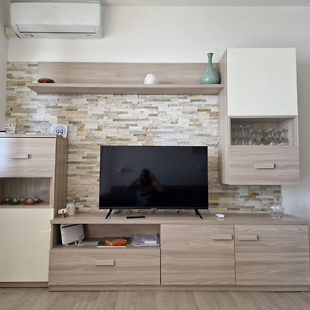 La Finestra Sul Golfo Apartman Ospedaletti Kültér fotó