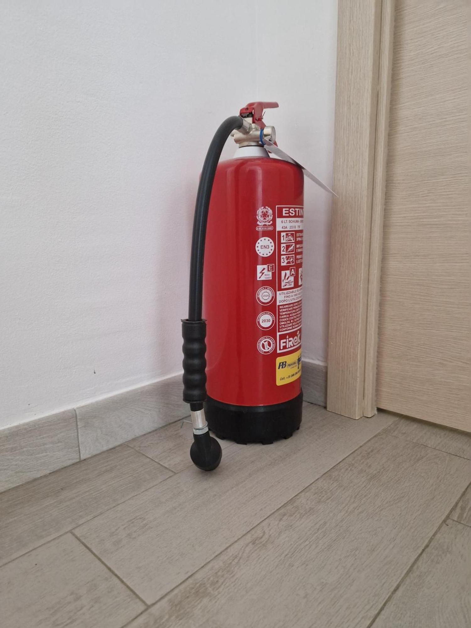 La Finestra Sul Golfo Apartman Ospedaletti Kültér fotó